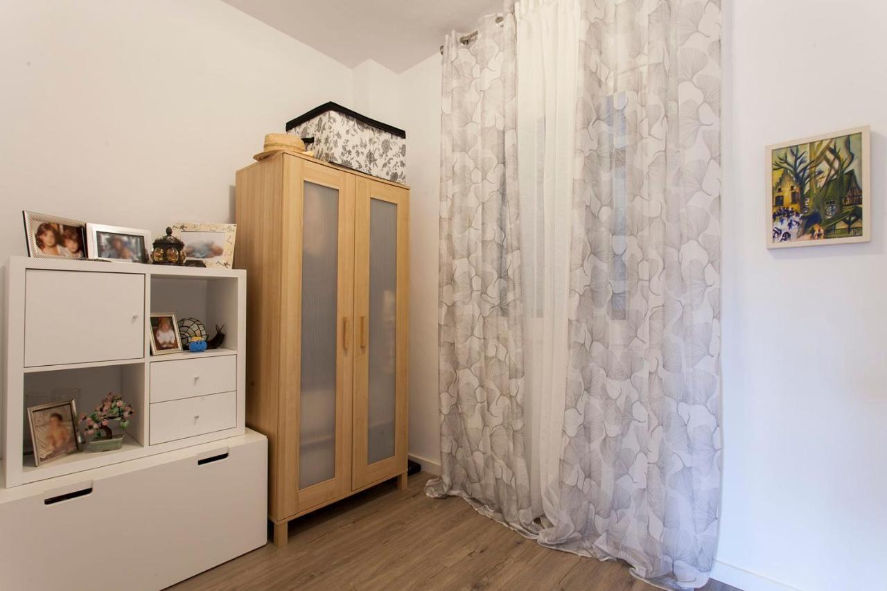 Cozy Apartment Near Fira Gran Via With Ac L'Hospitalet de Llobregat Exterior photo